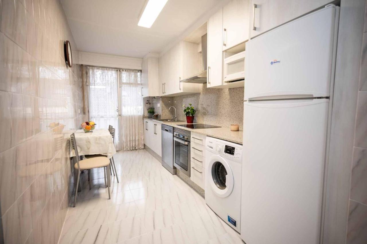 Piso Mila Apartment Ourense Exterior foto