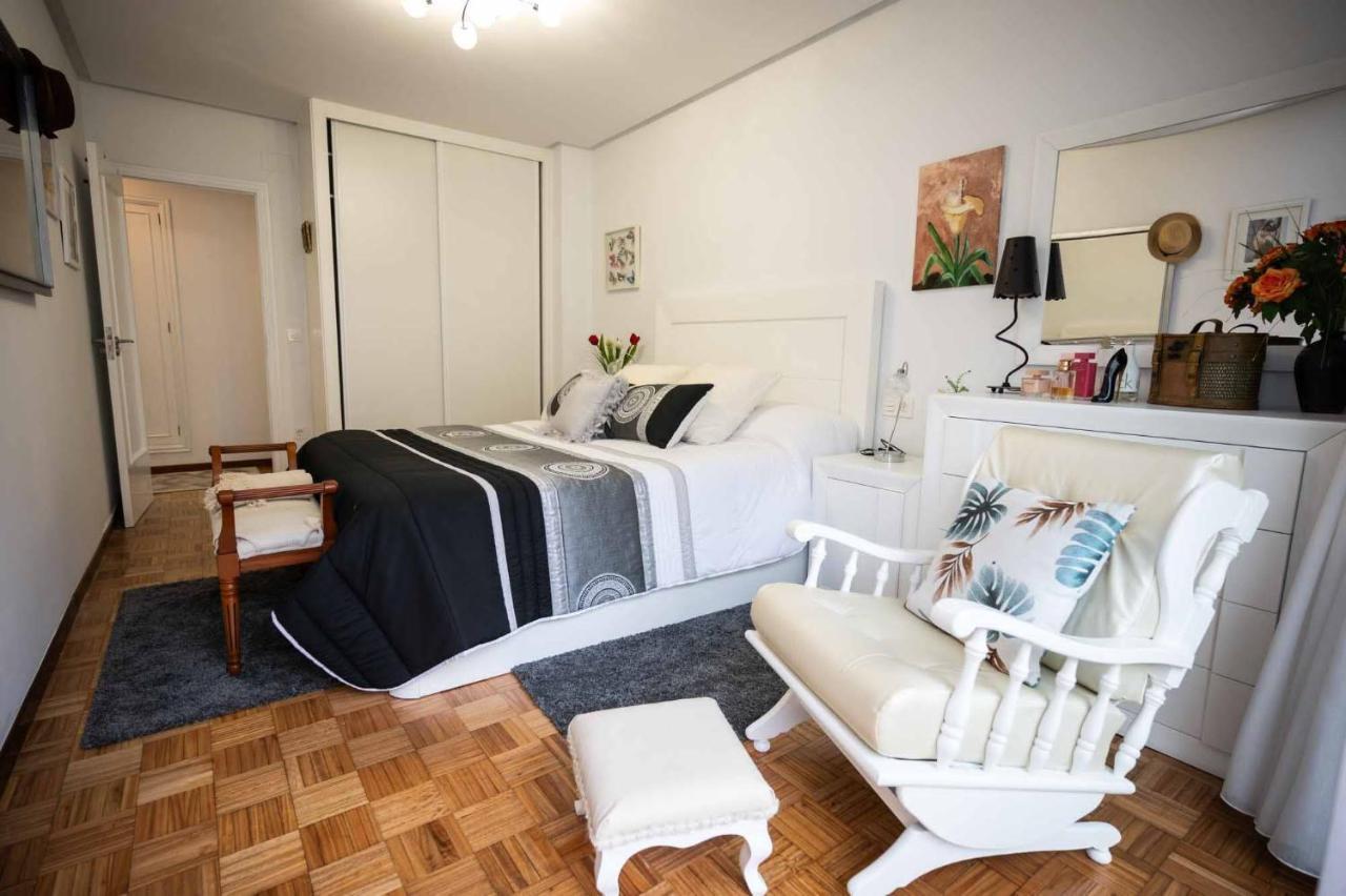 Piso Mila Apartment Ourense Exterior foto
