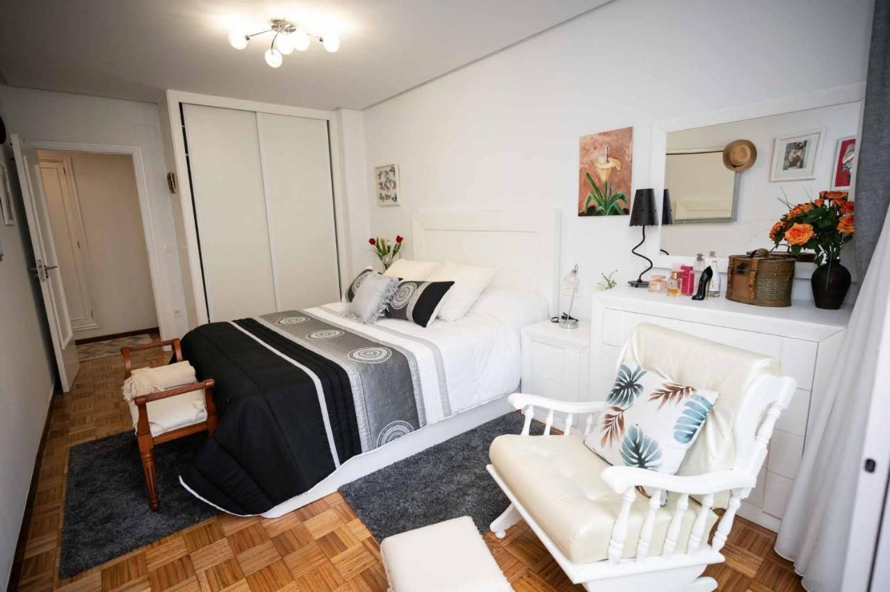 Piso Mila Apartment Ourense Exterior foto