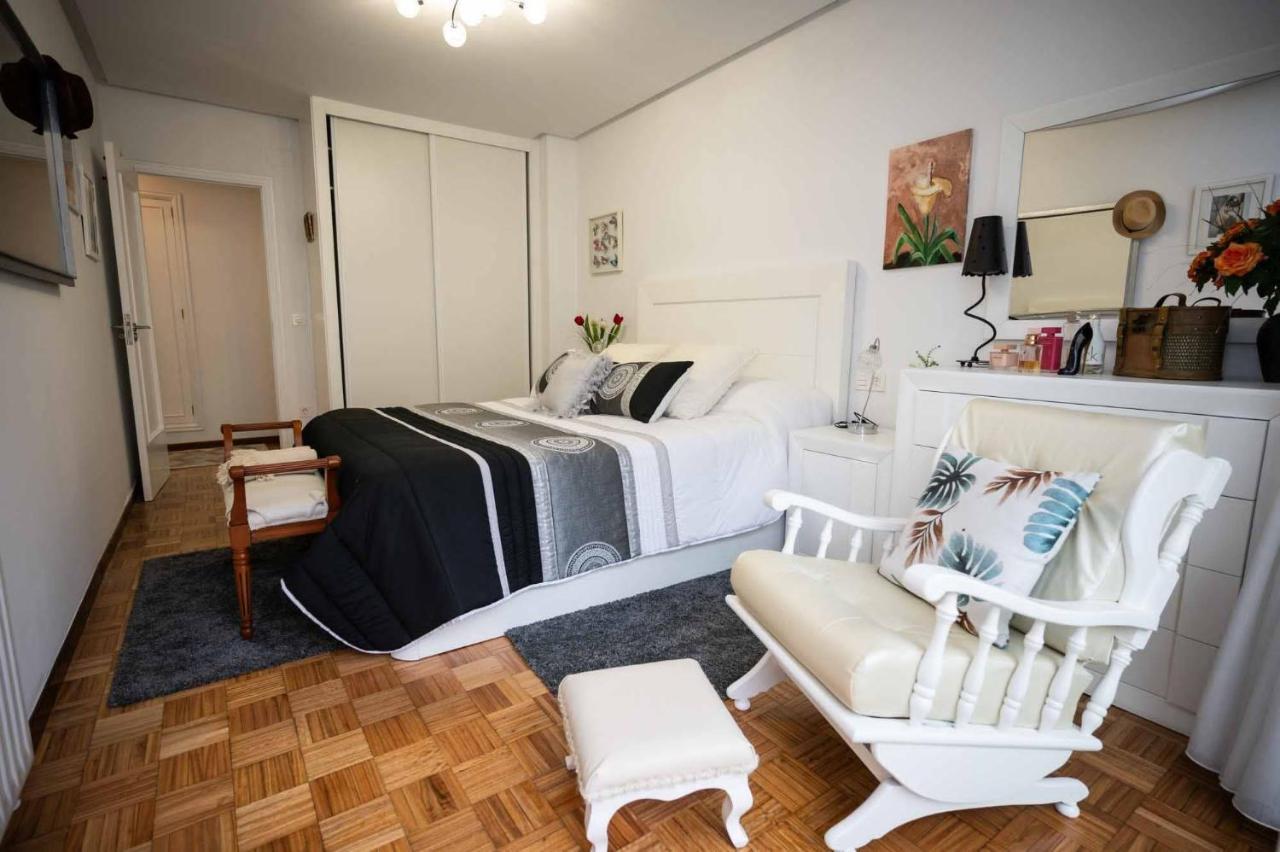 Piso Mila Apartment Ourense Exterior foto