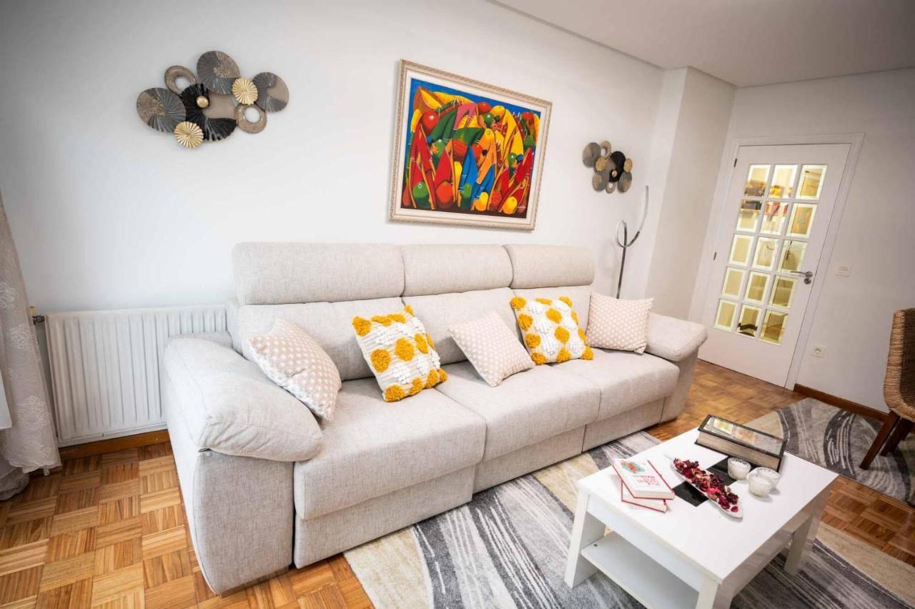 Piso Mila Apartment Ourense Exterior foto